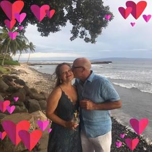 Meet your Posher, Sharmie